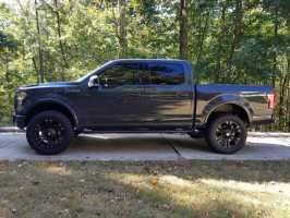2016 Ford F-150 with 22x9.5 wheels