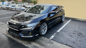 2019 Honda Civic with 18x9.5 wheels