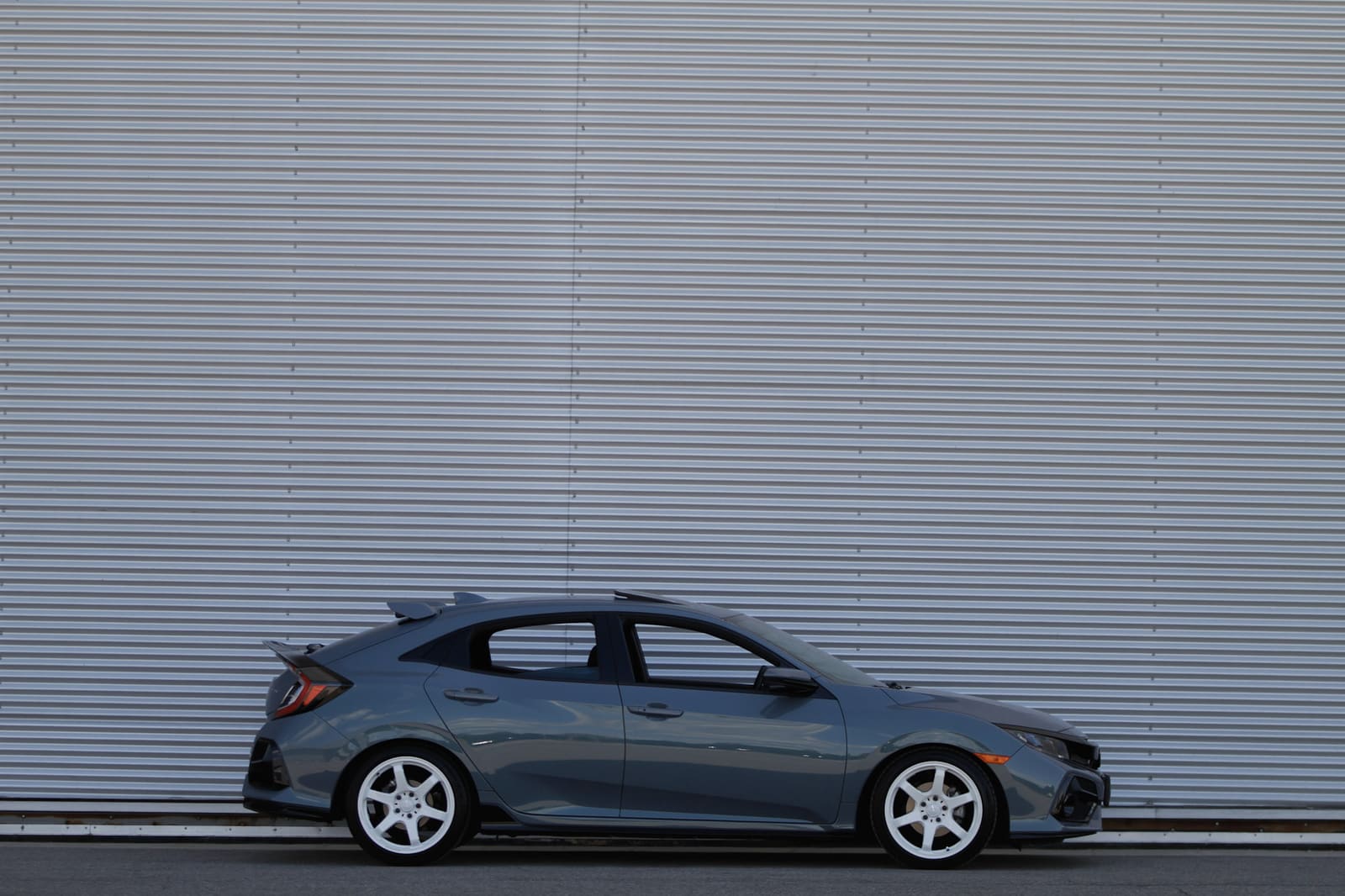 2021 Honda Civic with 18x8.5 RF06FF wheels