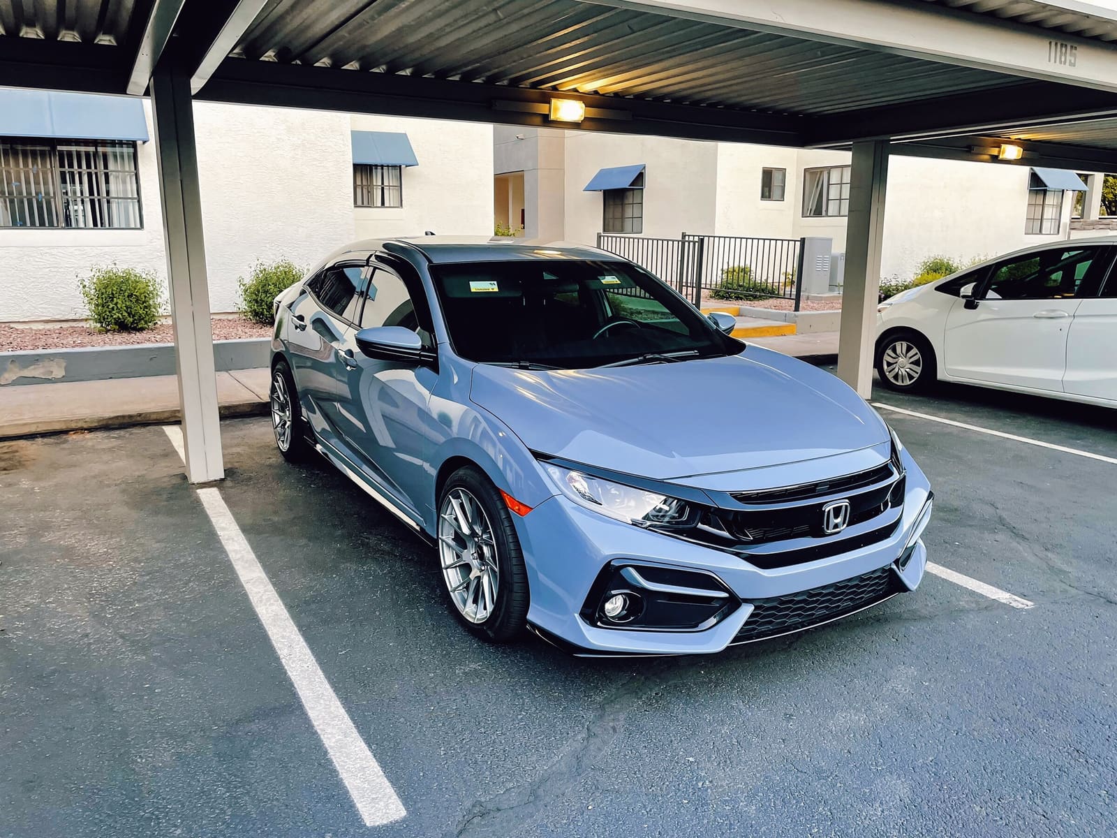 2021 Honda Civic with 18x8.5 wheels