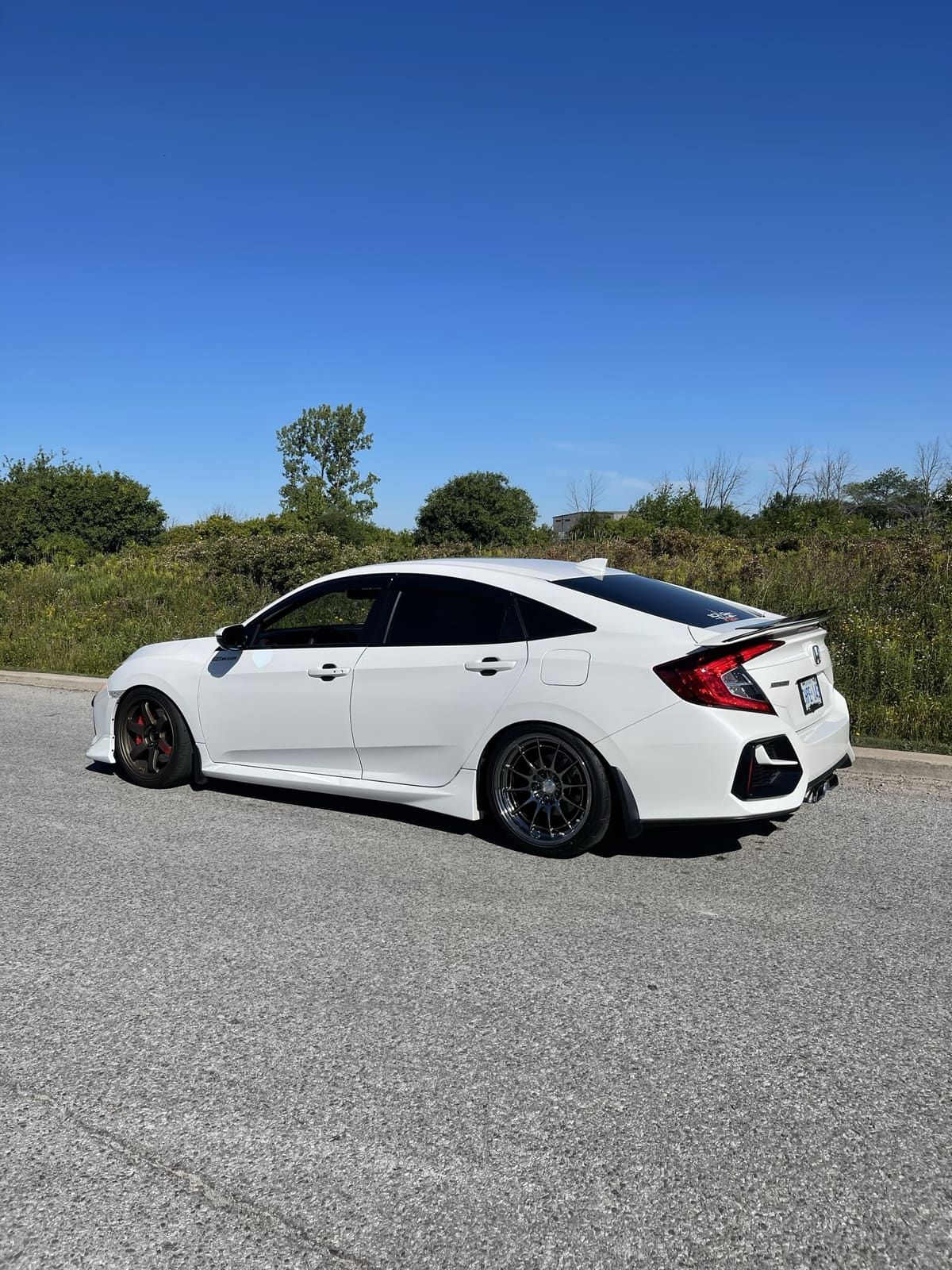 2020 Honda Civic with 18x9.5 wheels
