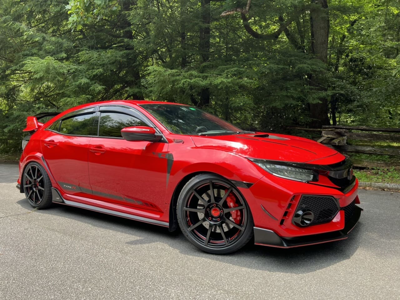 2020 Honda Civic with 19x9.5 wheels