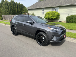 2019 Toyota RAV4 with 19x8 wheels