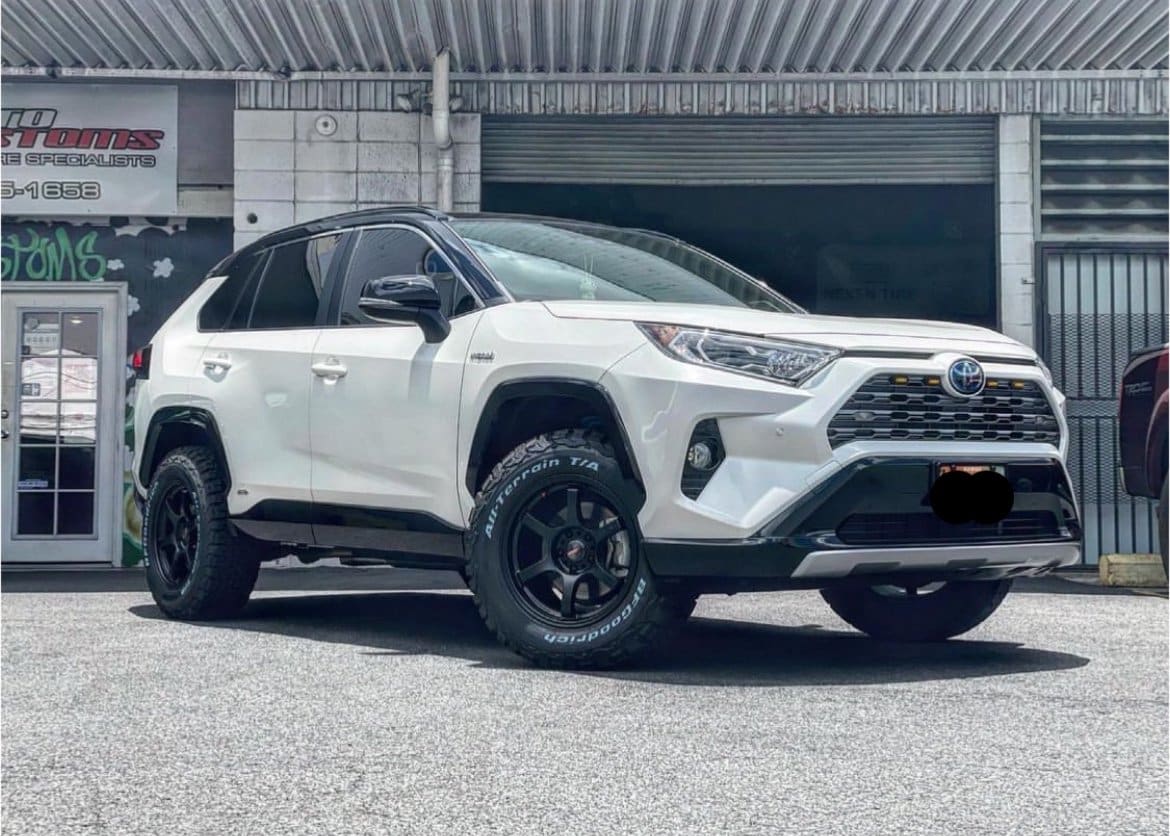 2020 Toyota RAV4 with 17x9 wheels