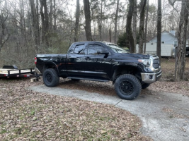 2018 Toyota Tundra with 18x9 wheels
