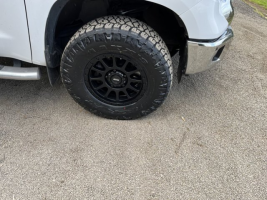 2016 Toyota Tundra with Elite Podium wheels