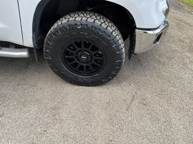 2016 Toyota Tundra with Elite Podium wheels