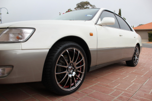1999 Lexus ES 300 with 18x7.5 O2 FIN RS wheels