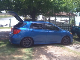 2009 Toyota Matrix with 17x7 Prodrive P1 wheels