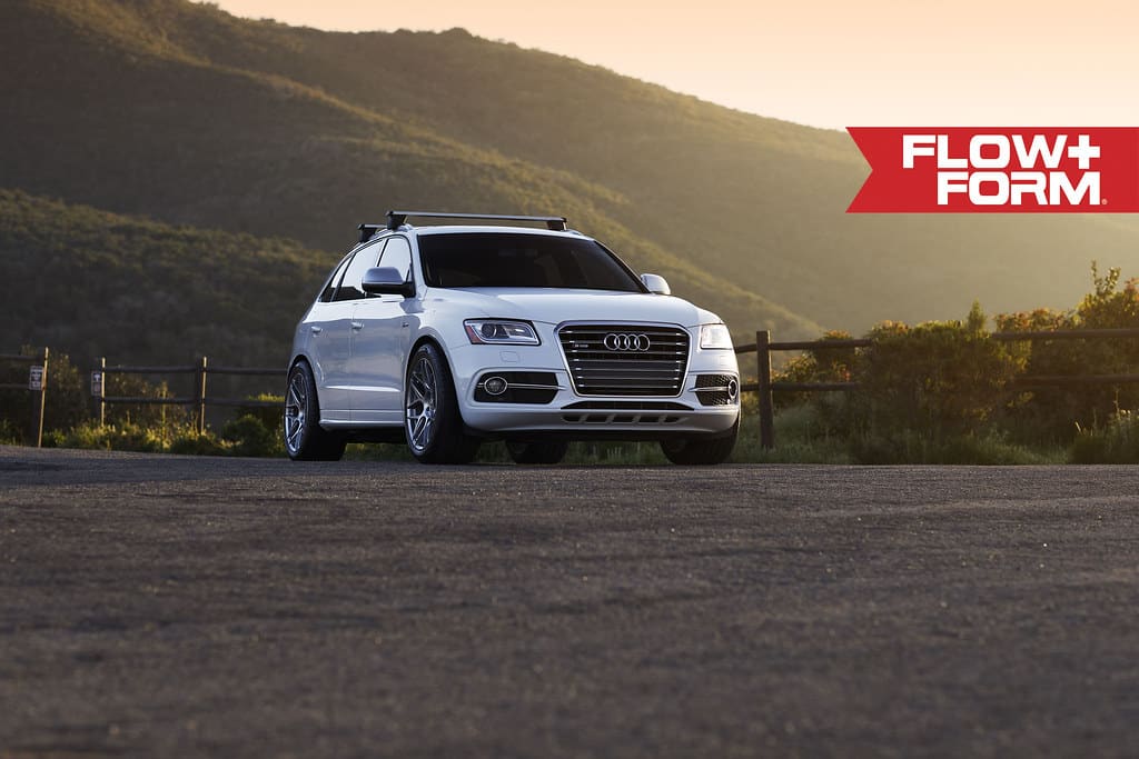 2015 Audi SQ5 with 20x10.5 Silver wheels