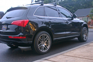 2016 Audi SQ5 with 20x9.5 wheels