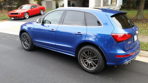 2016 Audi SQ5 with 19x8.5 BR10 wheels