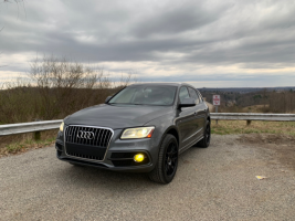 2018 Audi SQ5 with 20x9 wheels