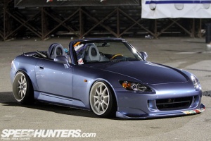 2005 Honda S2000 with 18x8.5 xxr 521 wheels