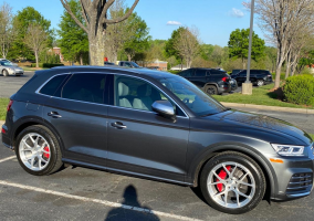 2016 Audi SQ5 with 20x9 RS41 wheels