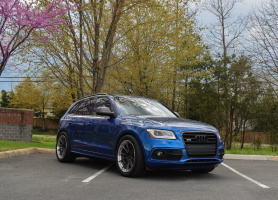 2017 Audi SQ5 with 20x10 Signature SV303S wheels