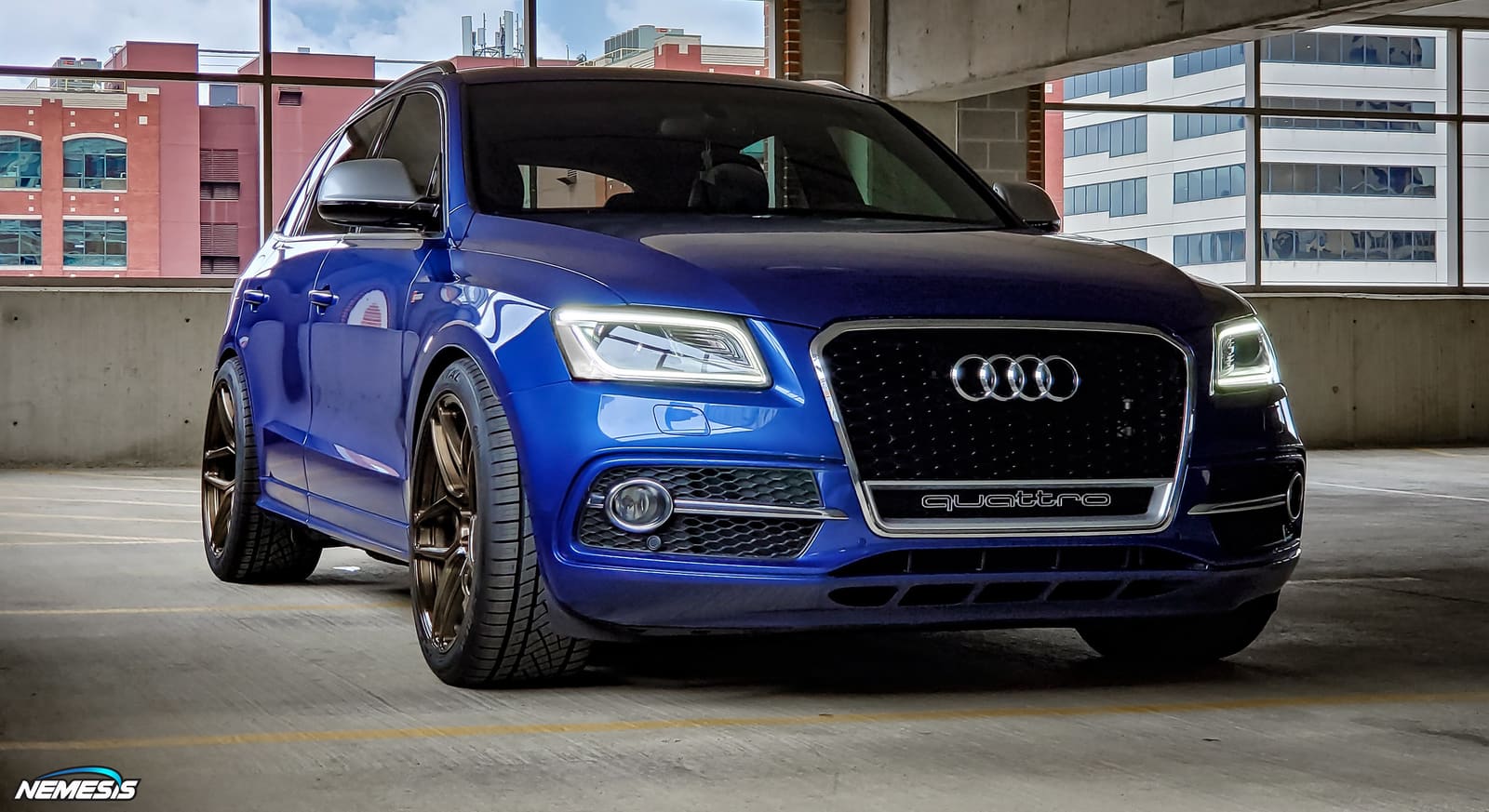 2016 Audi SQ5 with 21x10.5 RZ053 wheels