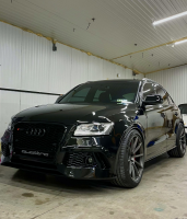 2016 Audi SQ5 with 21x10.5 RZ10 wheels