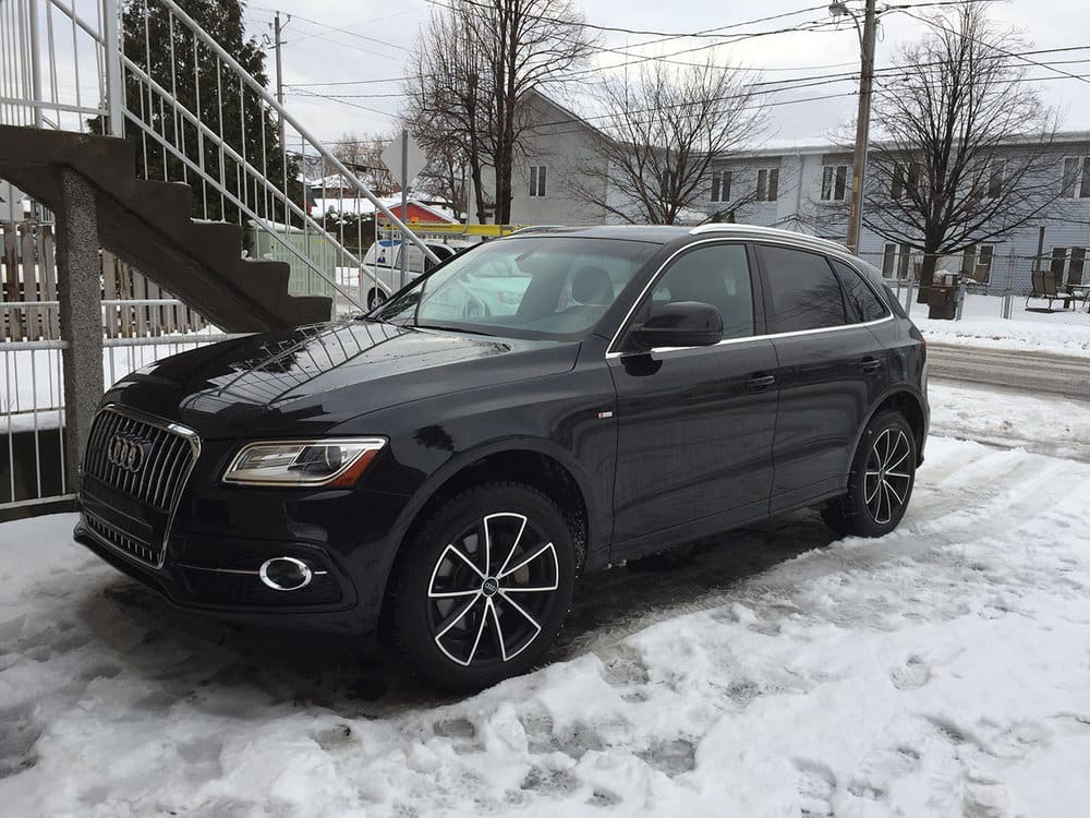 2014 Audi SQ5 with R2 SUV wheels