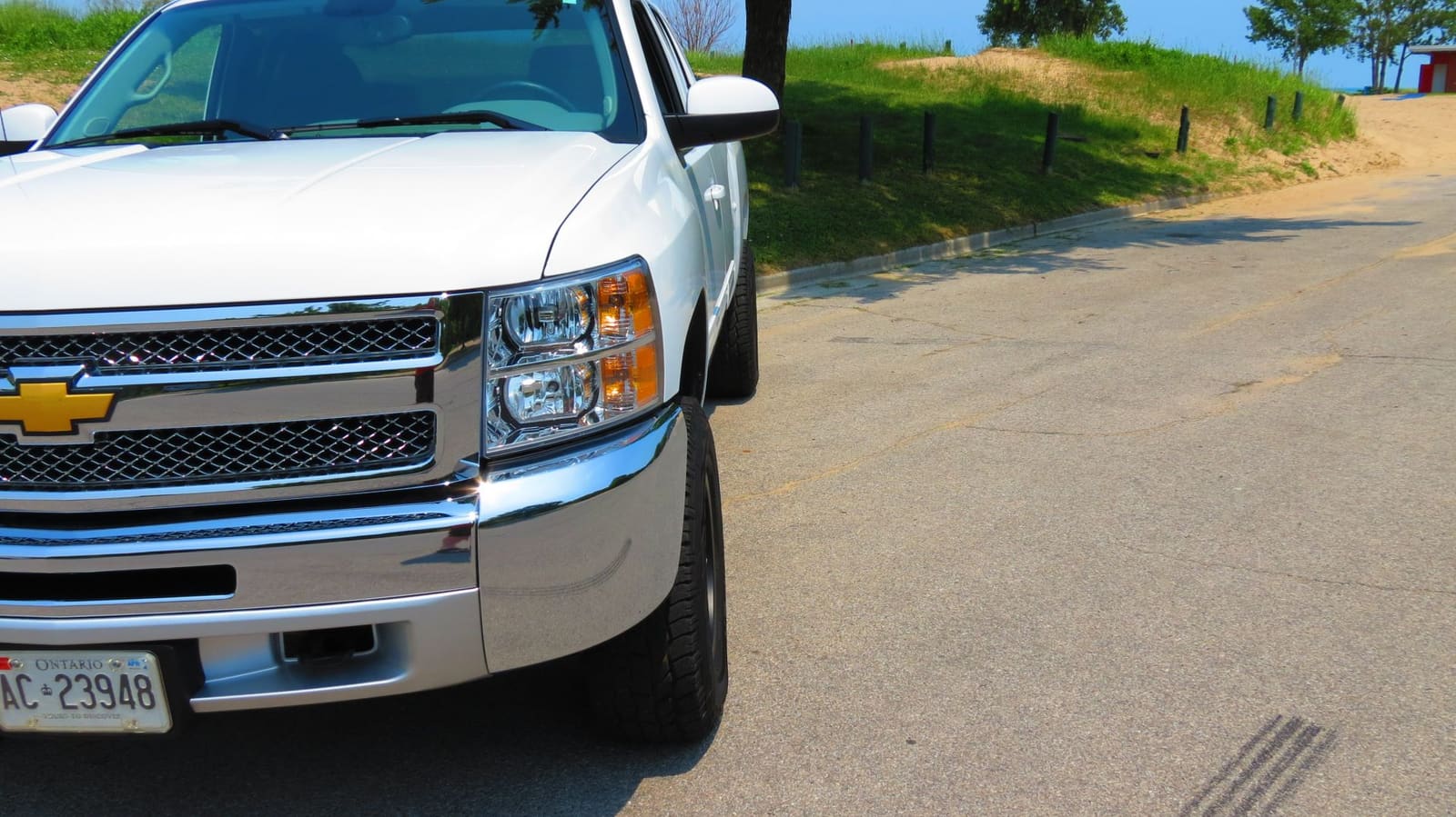 2012 Chevrolet Silverado 1500 with 17x9 wheels