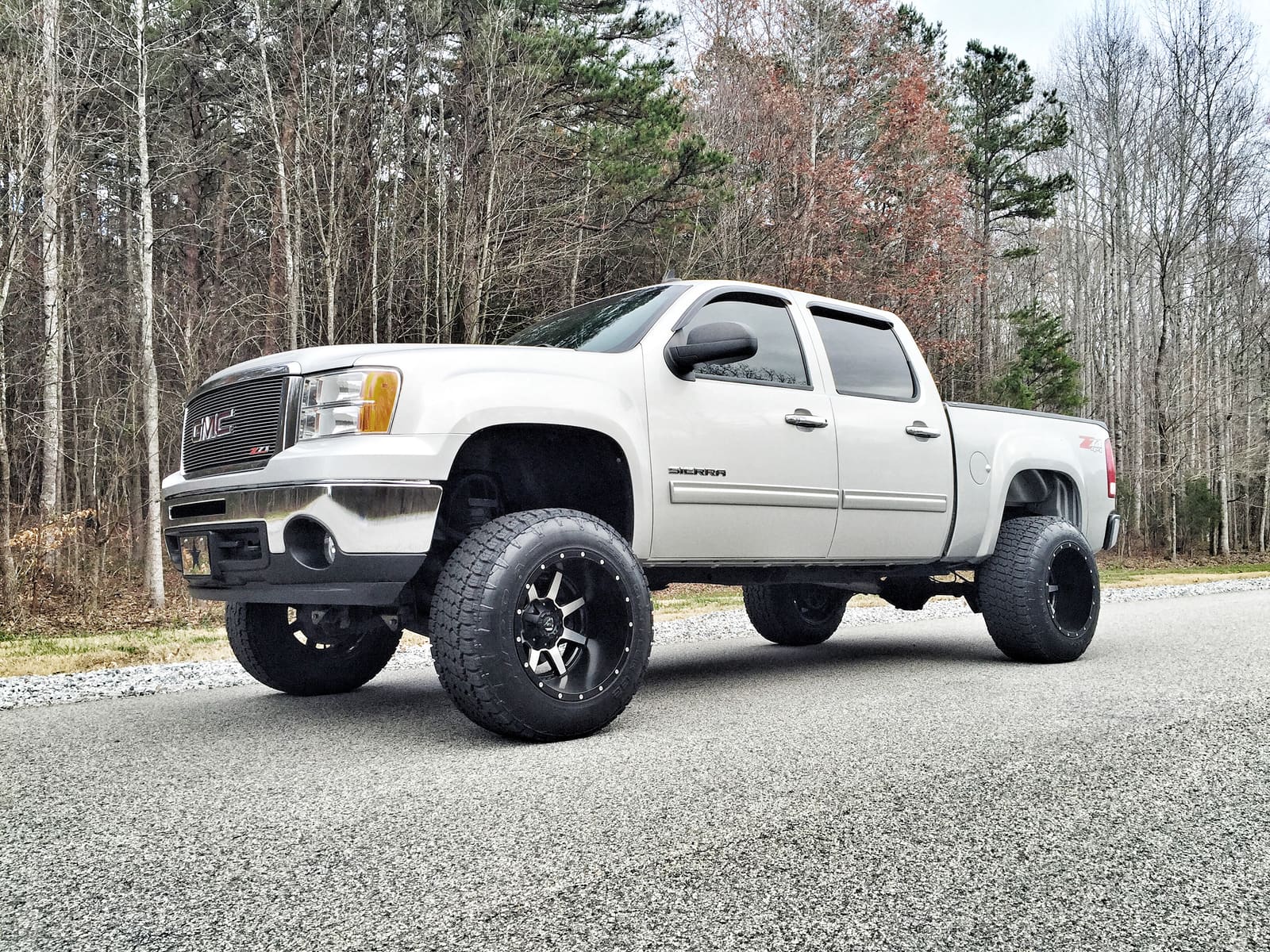 2011 GMC Sierra 1500 with 20x14 wheels