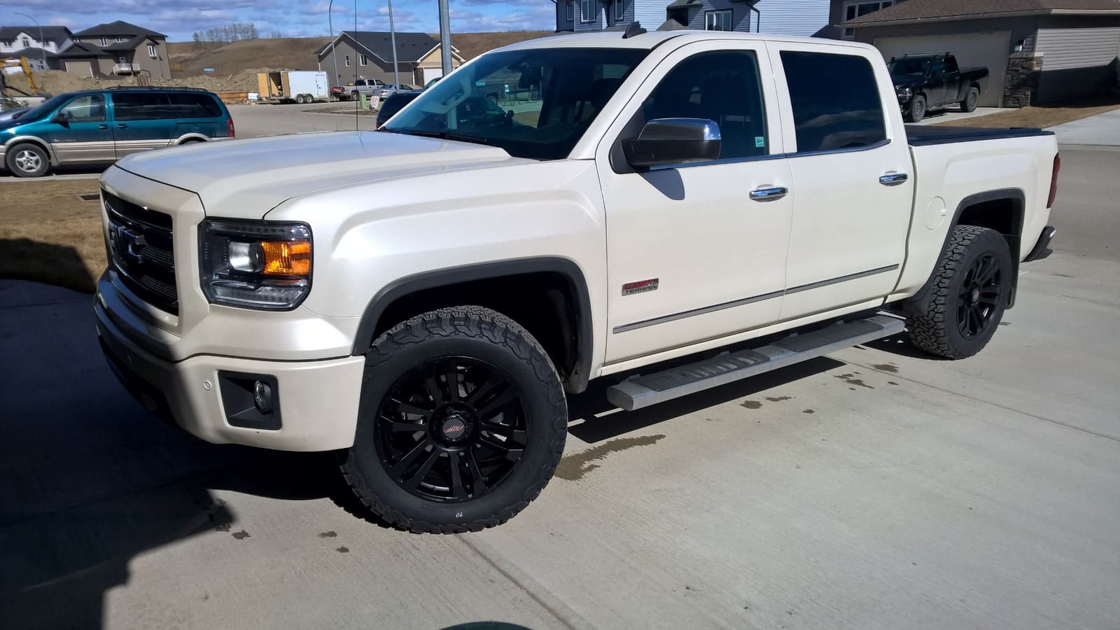 2014 GMC Sierra 1500 with 20x9 wheels