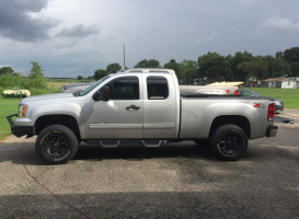 2011 GMC Sierra 1500 with 17x9 wheels