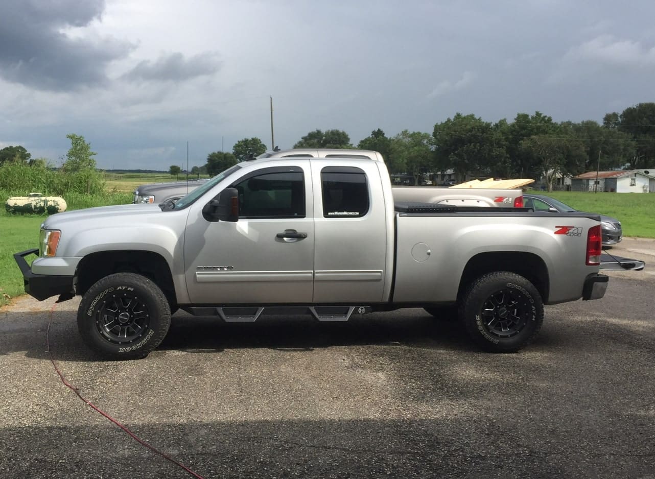 2011 GMC Sierra 1500 with 17x9 wheels