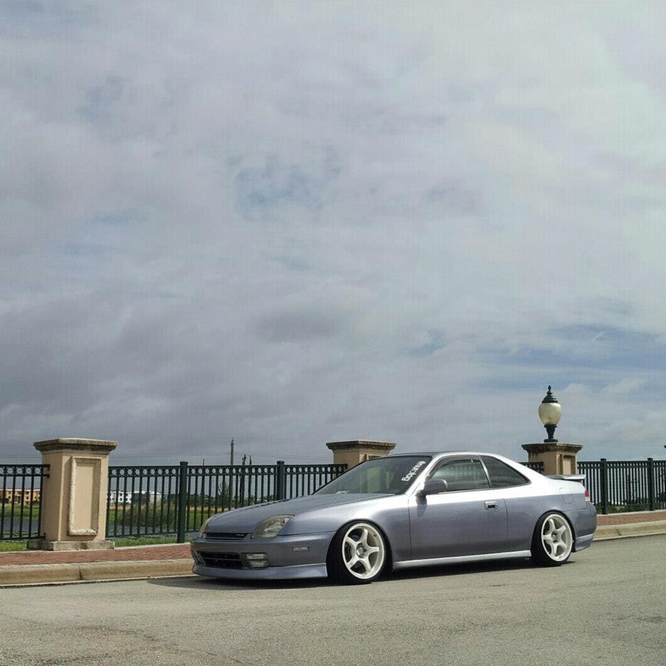 2000 Honda Prelude with 17x9 MB competiton wheels