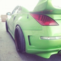 2003 Nissan 350Z with 20x10 Work VS-XX wheels