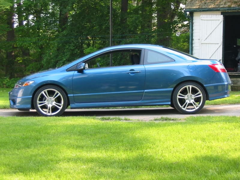2006 Honda Civic with 18x7.5 FAST Virus wheels