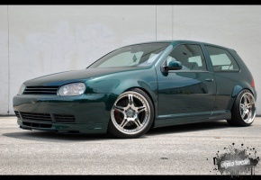 2003 Volkswagen Golf with 18x8.5 HRE 547R wheels