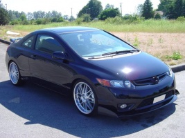 2005 Honda Civic with 19x7.5 RH EVO C2 wheels