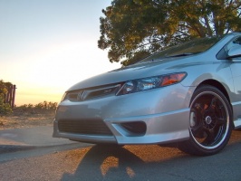 2005 Honda Civic with 18x8 Tenzo-R GT-5 wheels