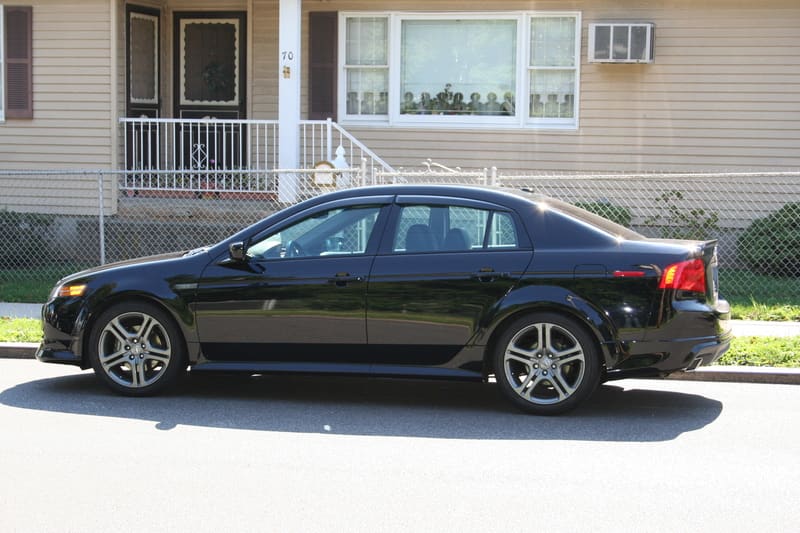 2006 Acura TL with 18x8.5 Original Enkei wheels
