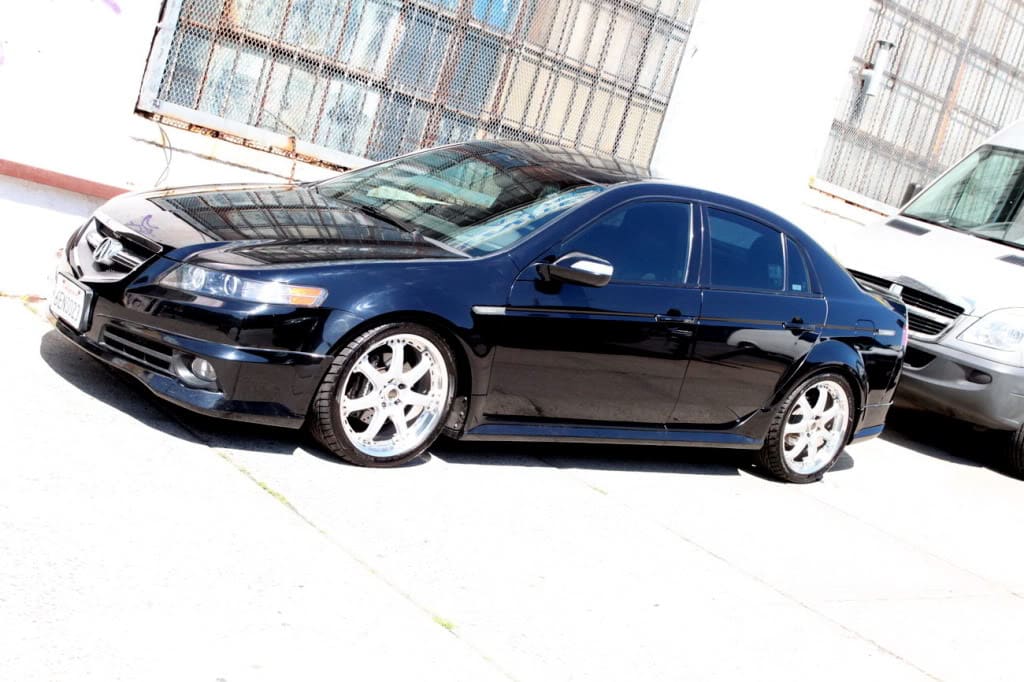 2008 Acura TL with 19x8.5 Volk GT-7 wheels