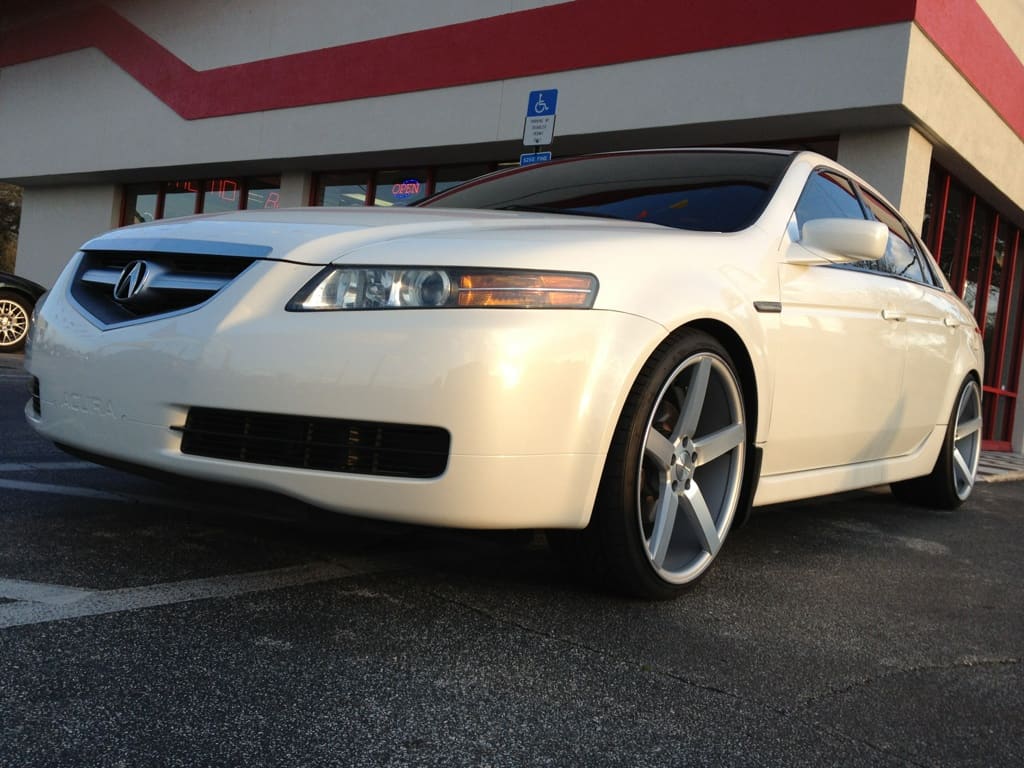 2008 Acura TL with 20x9 Vossen CV3 wheels