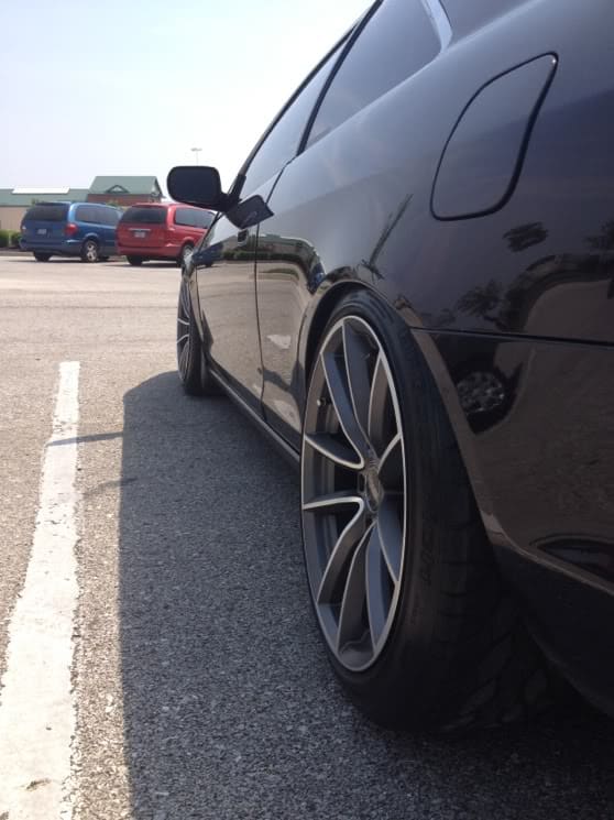 2008 Acura TL with 18x9.5 Moda MD7 wheels