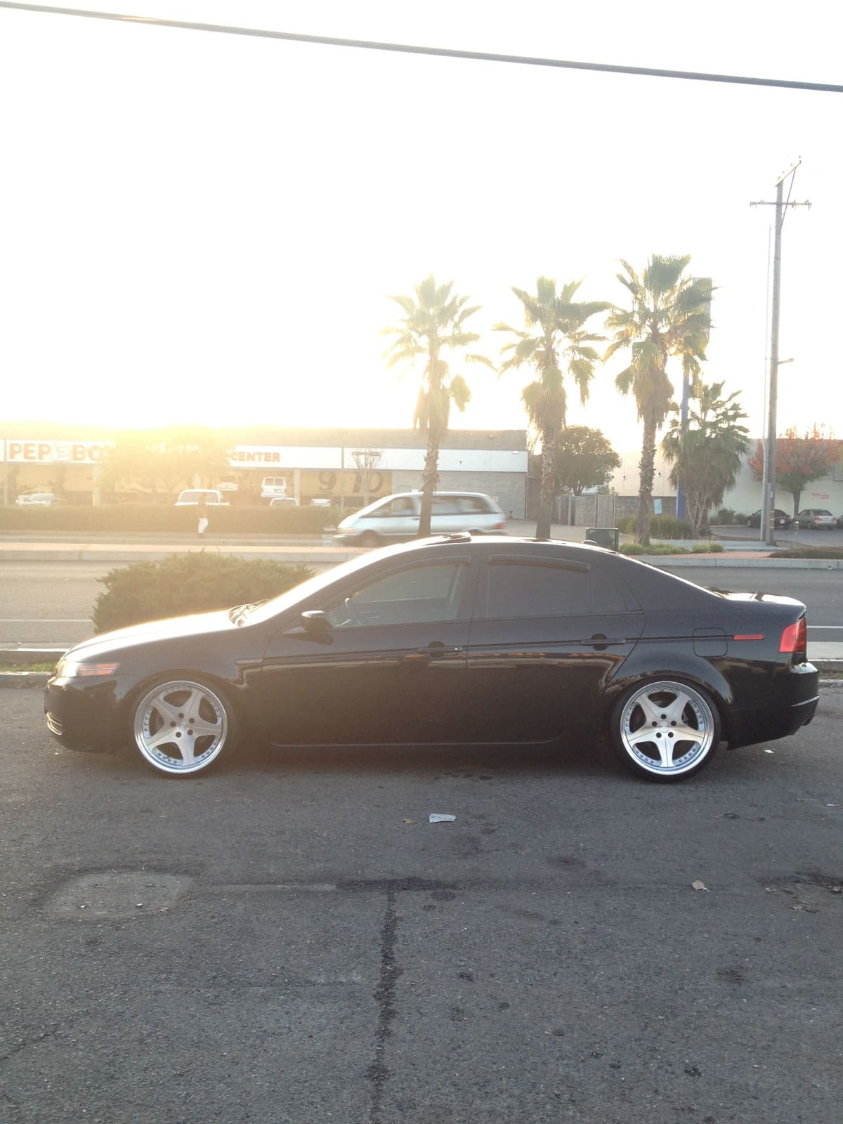 2008 Acura TL with 19x9 Leon Hardiritt Orden wheels