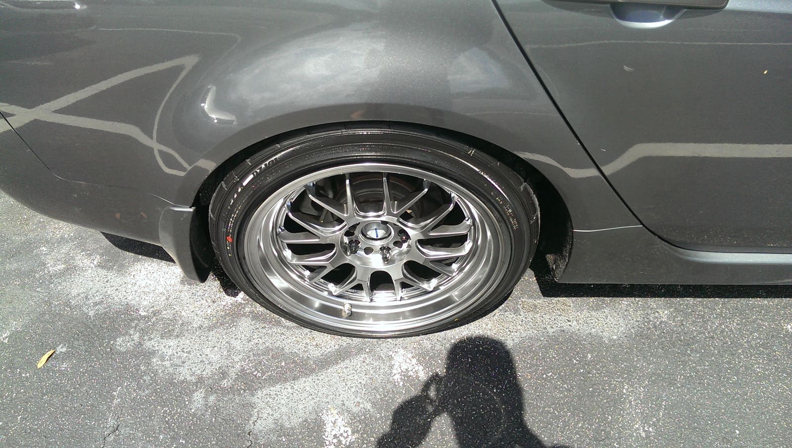 2008 Acura TL with 18x9.5 Rota MXR-R wheels