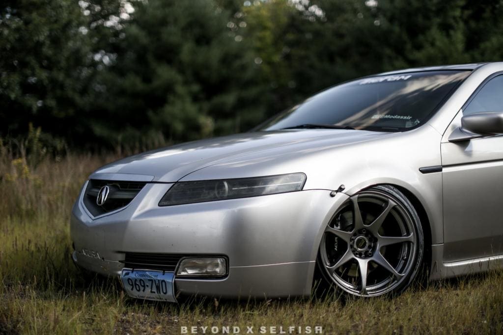 2008 Acura TL with 17x9.5 MB Battles wheels