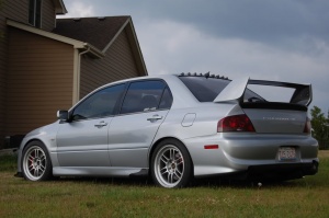 2003 Mitsubishi Lancer Evolution with 17x9.5 Enkei RPF1 wheels