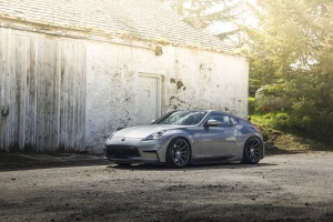 2011 Nissan 370Z with 20x10.5 Judd T311 wheels
