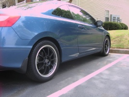 2006 Honda Civic with 17x8 Enkei J10 wheels
