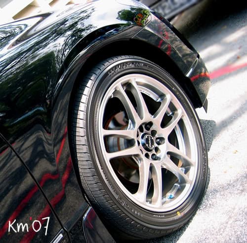 2006 Honda Civic with 17x7 United Arrows WR wheels