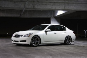 2007 Infiniti G35 with 19x9.5 Rays Engineering G-games 99B wheels