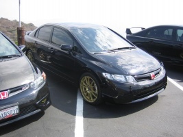2007 Honda Civic with 18x8 Oz Racing Ultraleggeras wheels