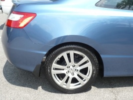 2007 Honda Civic with 17x7 Rial Como wheels