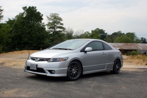 2006 Honda Civic with 18x7.5 Enkei rpm2s wheels