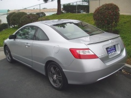 2007 Honda Civic with 17x7 Kosei K1-TS wheels
